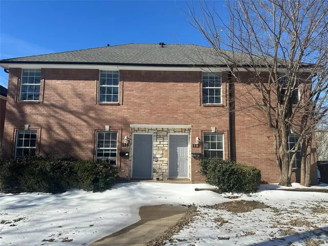 $1,195 | 114 South Holly Avenue, Sherman, TX 75092