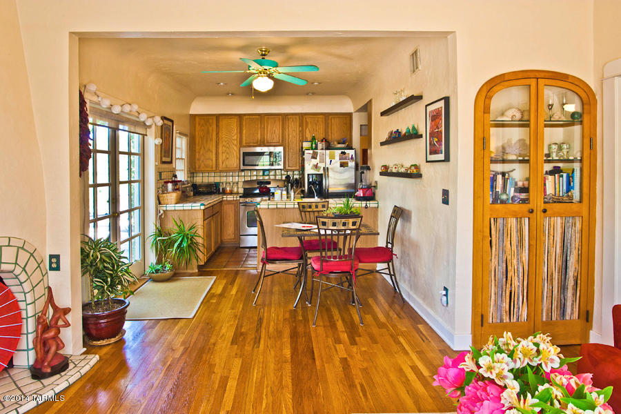 2209 East 3rd Street Tucson, AZ 85719 - Photo 7 of 46