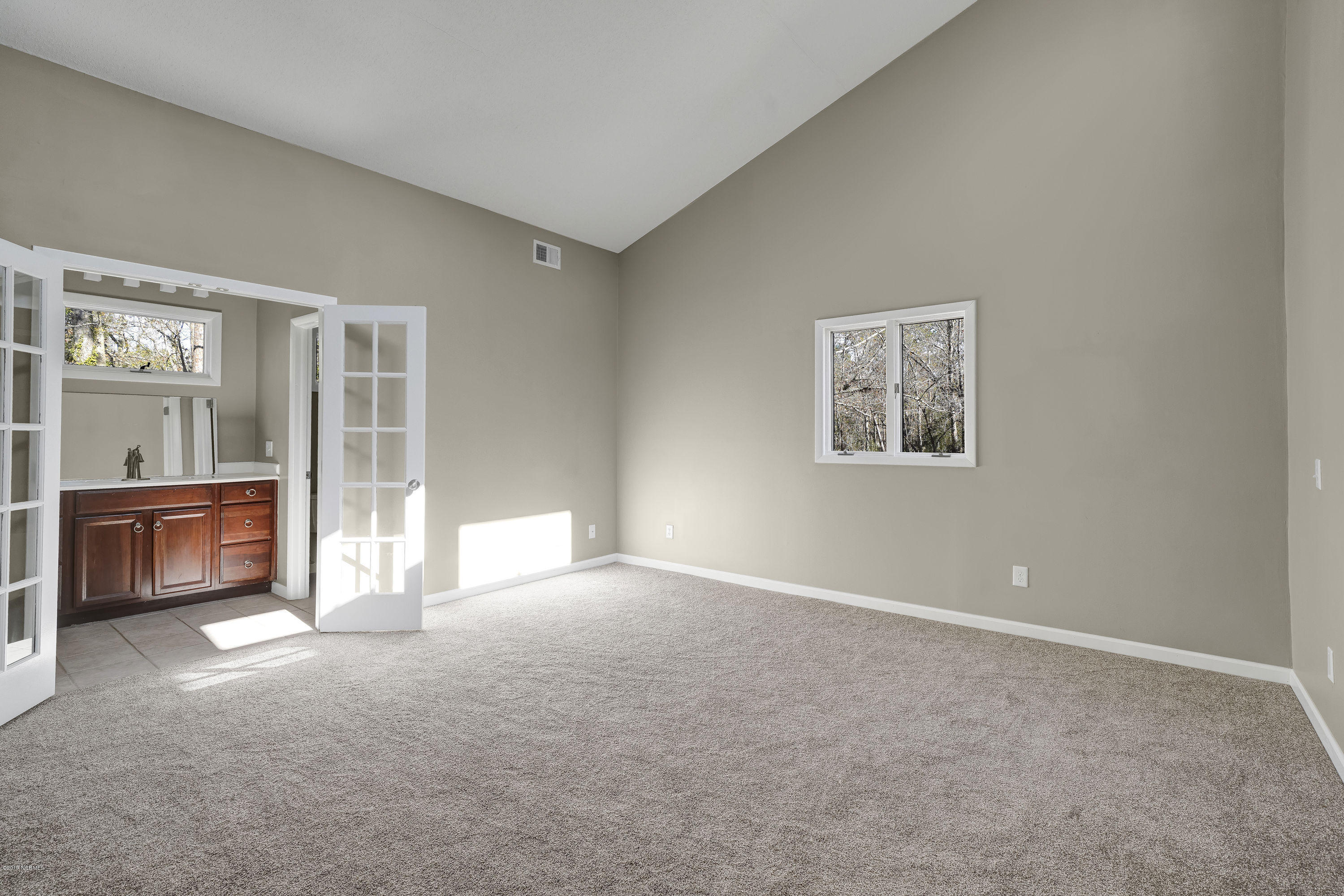 401 Ravenswood Road Hampstead, NC 28443 - Photo 19 of 28 401RavenswoodRoad-22