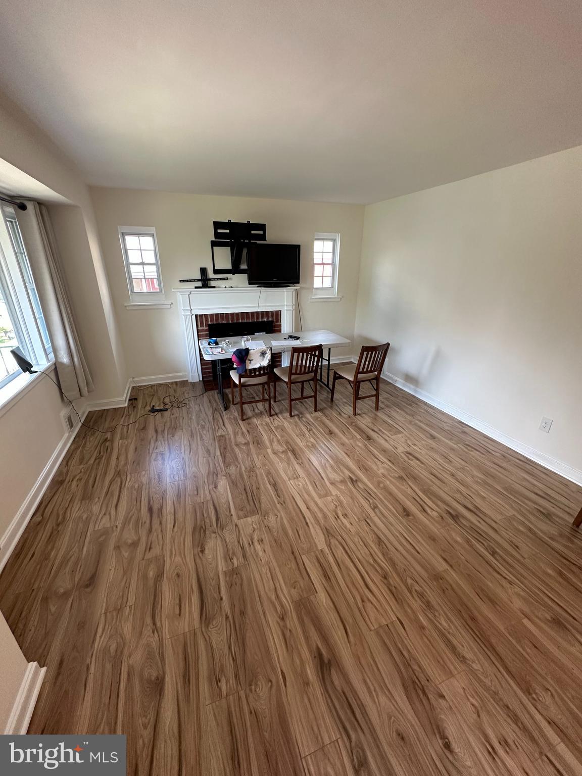 2306 Dennis Avenue Silver Spring, MD 20902 - Photo 2 of 19