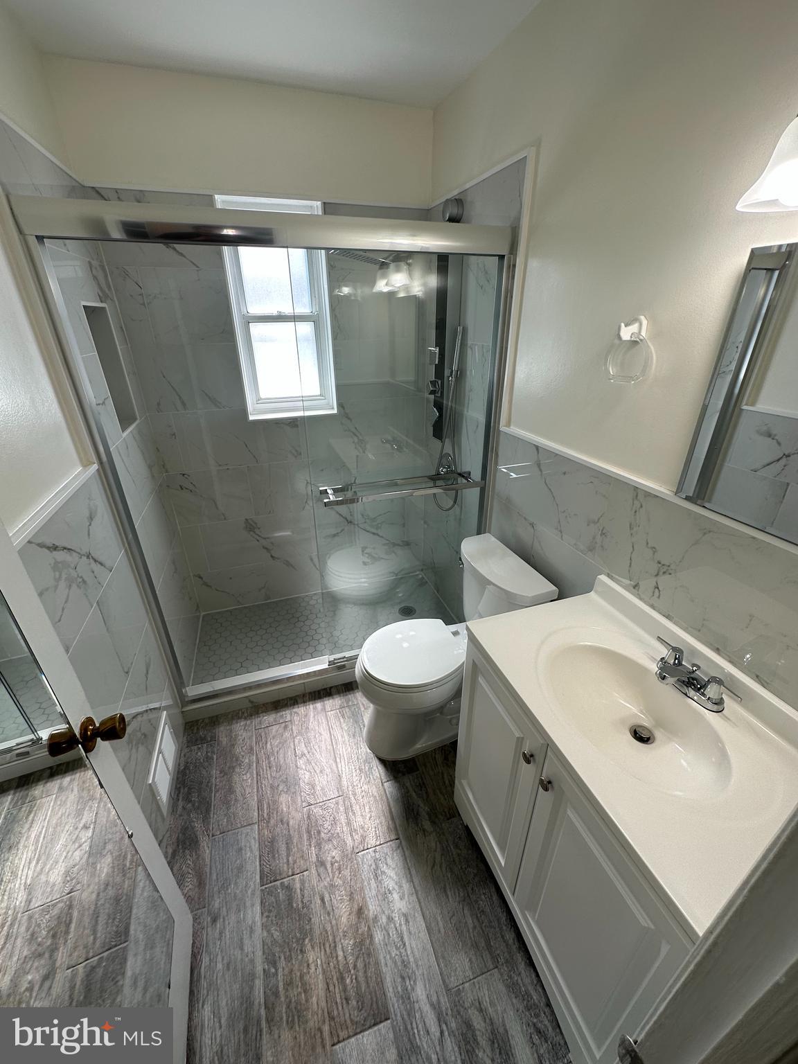 2306 Dennis Avenue Silver Spring, MD 20902 - Photo 4 of 19