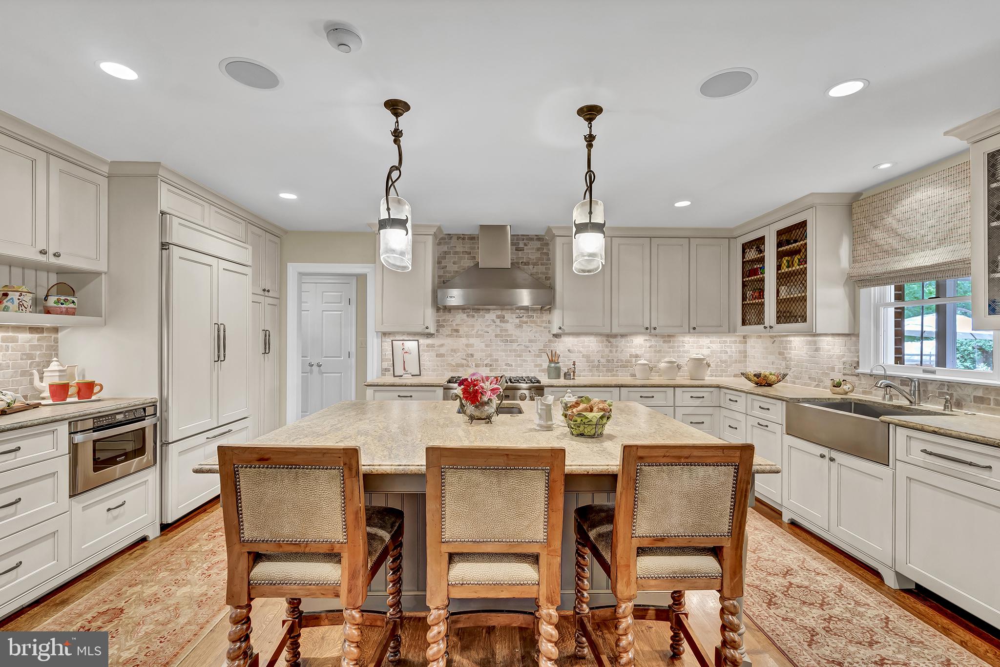 26100 Mullinix Mill Road Mount Airy, MD 21771 - Photo 15 of 99 Elegant kitchen with modern charm.