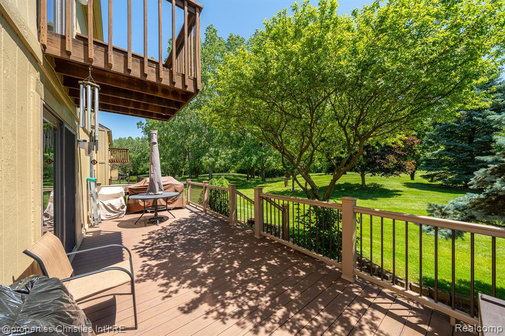 2163 Rochelle Park Drive Rochester Hills, MI 48309 - Photo 28 of 35