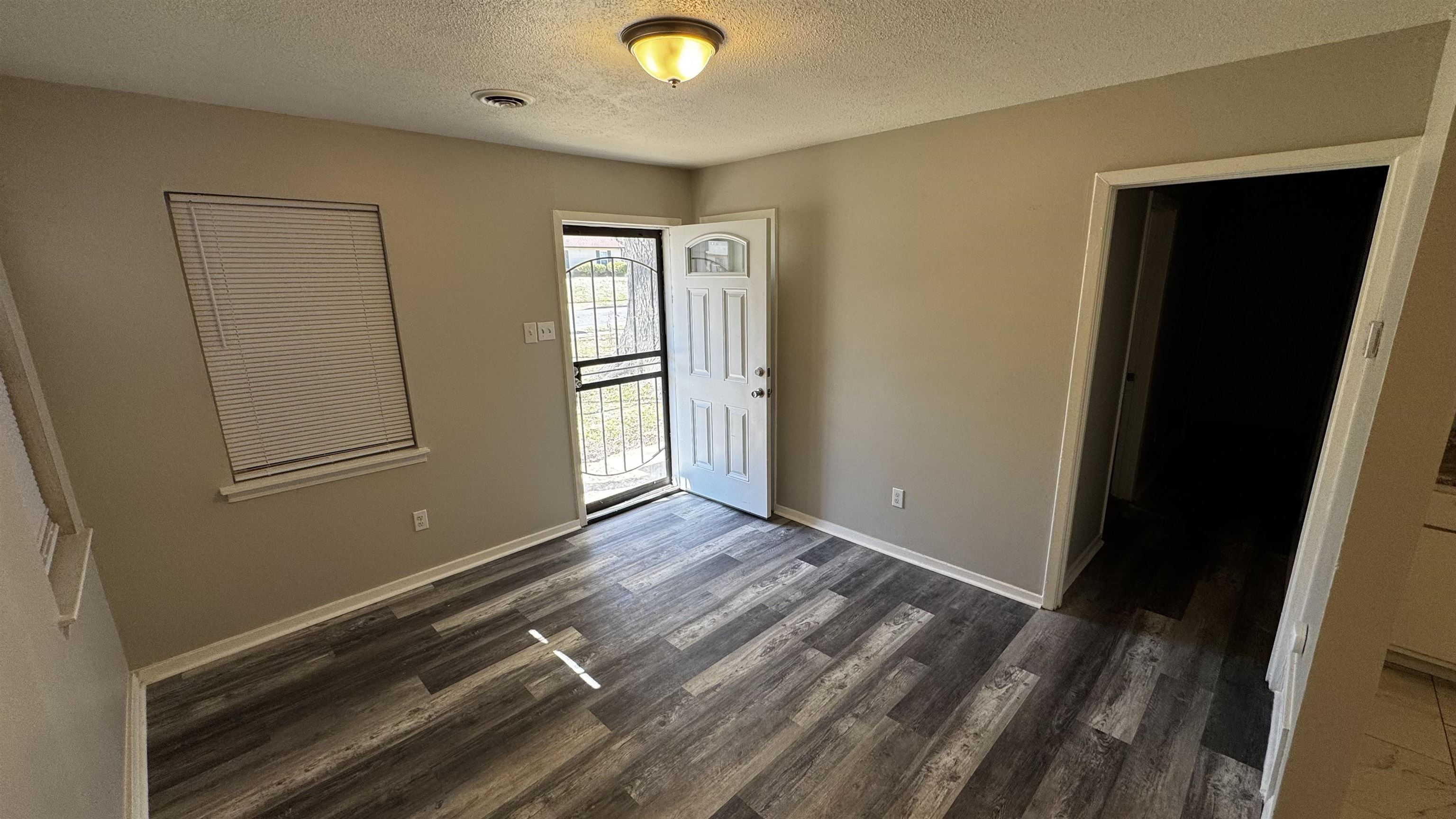 4264 Double Tree Street Memphis, TN 38109 - Photo 13 of 16
