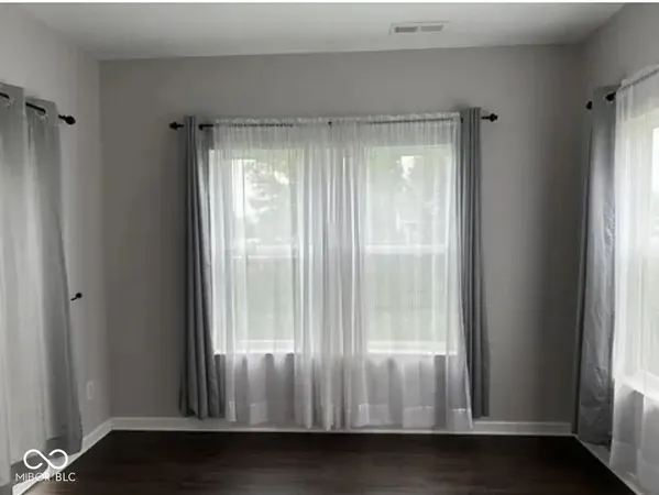 $2,450 | 2441 Shadowbrook Trace, Greenwood, IN 46143