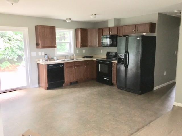 95 Elmere Road Wells, ME 04090 - Photo 3 of 24 Photo