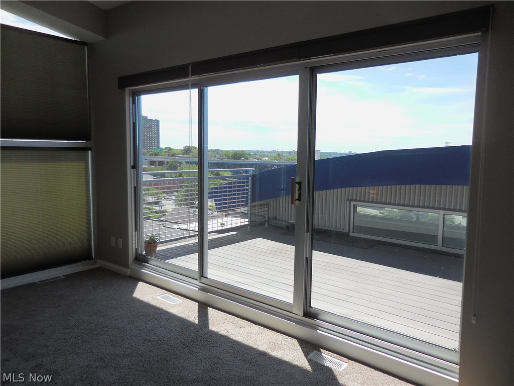 1237 Washington Avenue, Unit 1212 Cleveland, OH 44113 - Photo 18 of 28