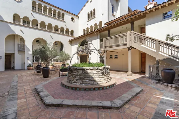 $1,299,000 | 5935 Playa Vista Drive, Unit 410, Playa Vista, CA 90094