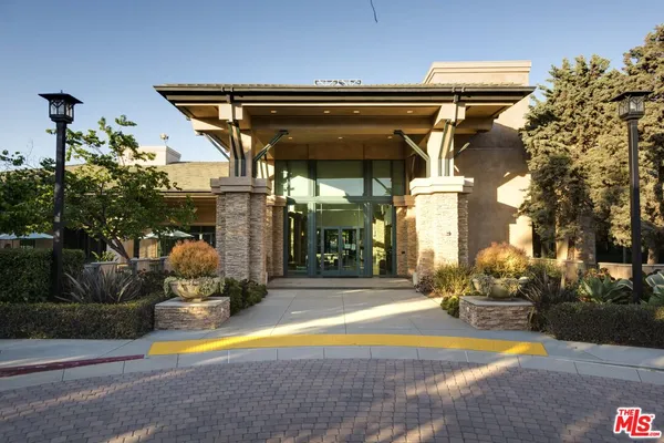 $1,299,000 | 5935 Playa Vista Drive, Unit 410, Playa Vista, CA 90094