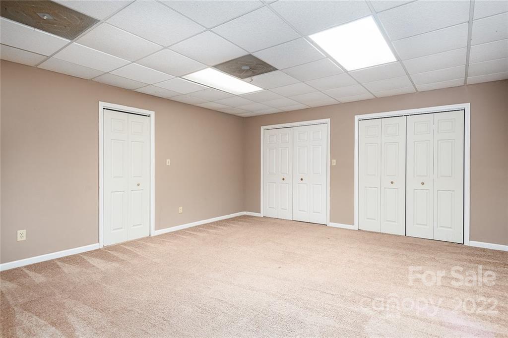 211 Westwood Drive Morganton, NC 28655 - Photo 23 of 43 a view of an empty room