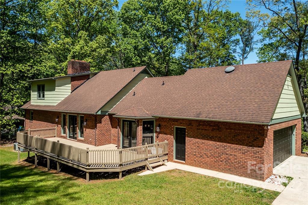 211 Westwood Drive Morganton, NC 28655 - Photo 27 of 43 an aerial view of a house