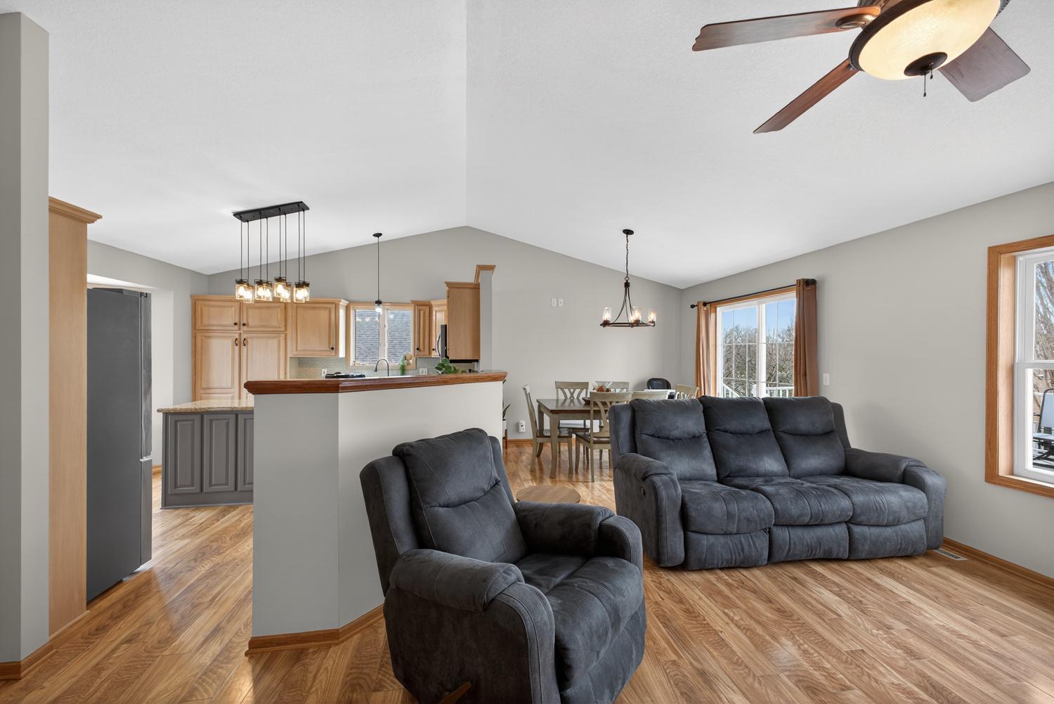 3767 13th Avenue Southwest Rochester, MN 55902 - Photo 3 of 39 Gallery Image 3