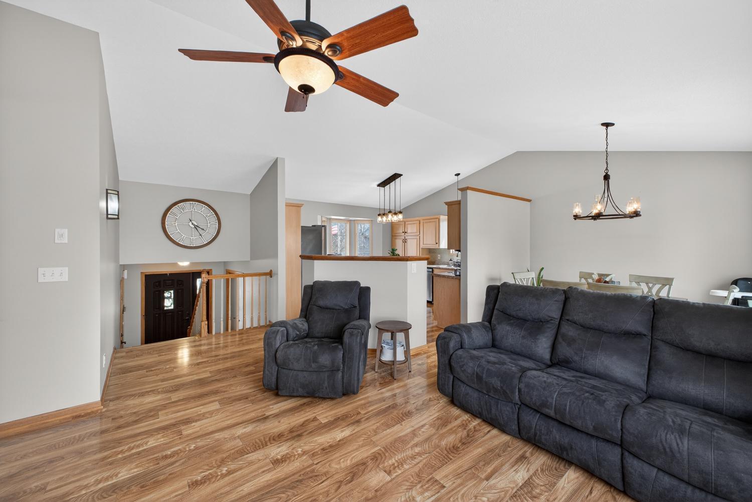3767 13th Avenue Southwest Rochester, MN 55902 - Photo 4 of 39 Gallery Image 4