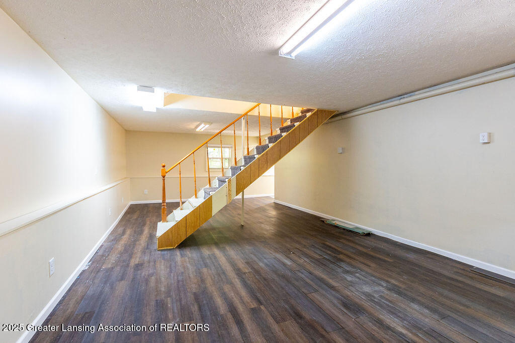 4964 Mohawk Road Okemos, MI 48864 - Photo 27 of 41 Final-39