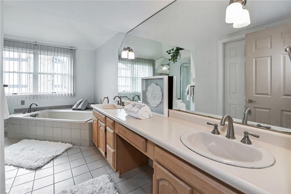 271 Pinkerton Road Wexford, PA 15090 - Photo 17 of 25 Gallery Image 17