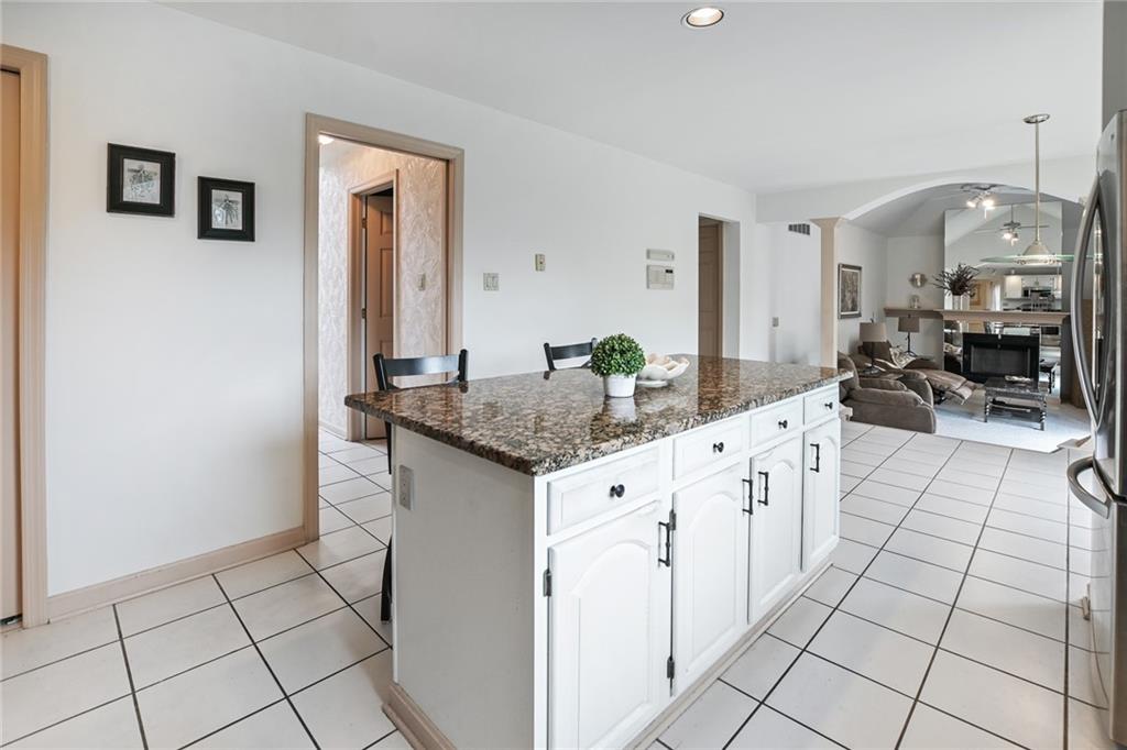 271 Pinkerton Road Wexford, PA 15090 - Photo 10 of 25 Gallery Image 10