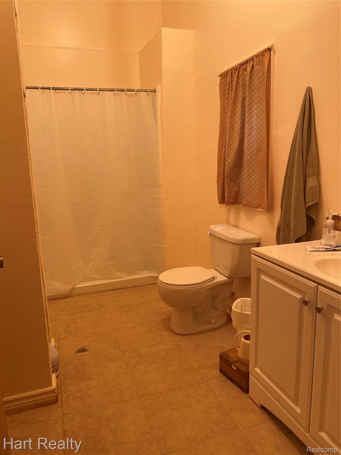 1910 South Lakeshore Road Carsonville, MI 48419 - Photo 12 of 33 818C51EE-95DA-444B-9553-58961DFE698D.jpeg