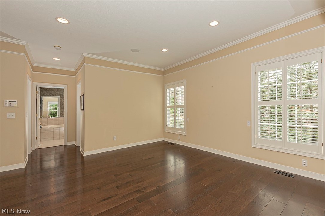 301 Burwick Road Cleveland, OH 44143 - Photo 17 of 35 Gallery Image 17