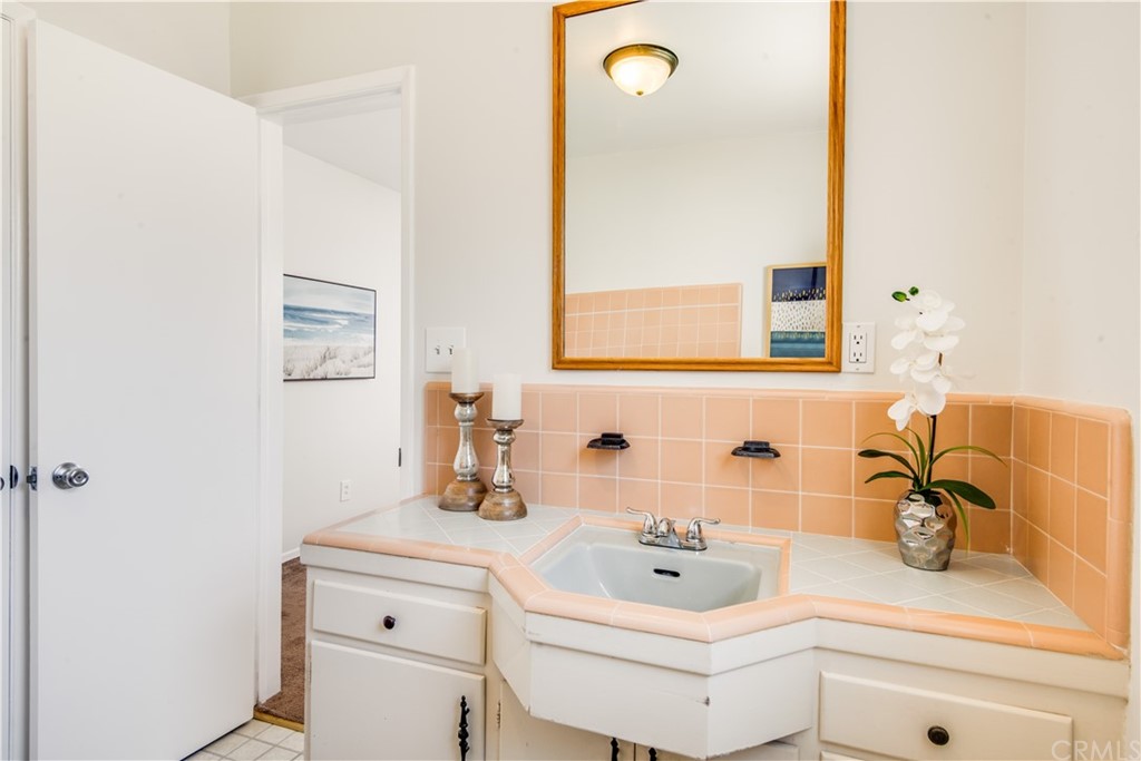 27 Ranchview Road Rolling Hills Estates, CA 90274 - Photo 20 of 21