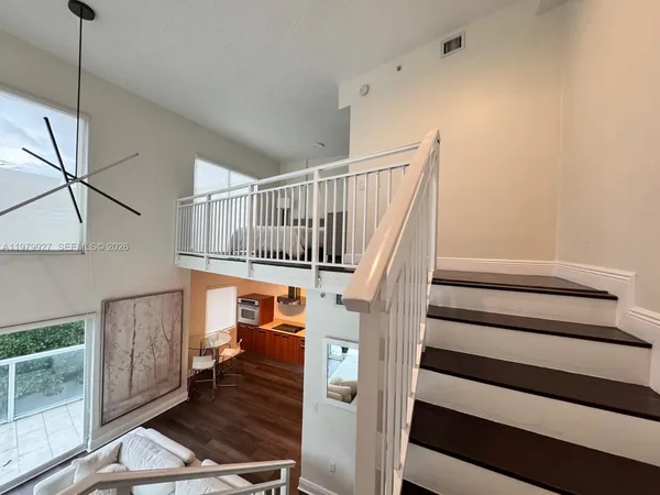 $2,900 | 1528 Brickell Avenue, Unit 101, Miami, FL 33129