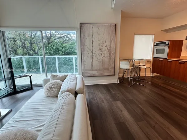 $2,900 | 1528 Brickell Avenue, Unit 101, Miami, FL 33129