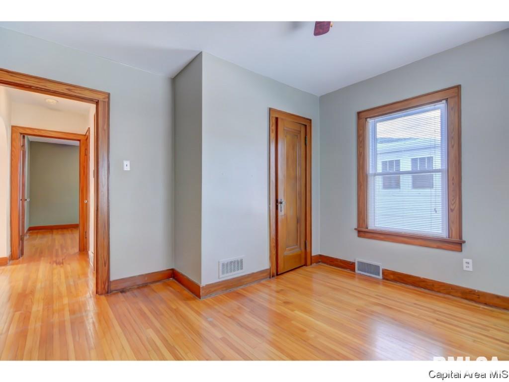 2052 North 5th Street Springfield, IL 62702 - Photo 17 of 36