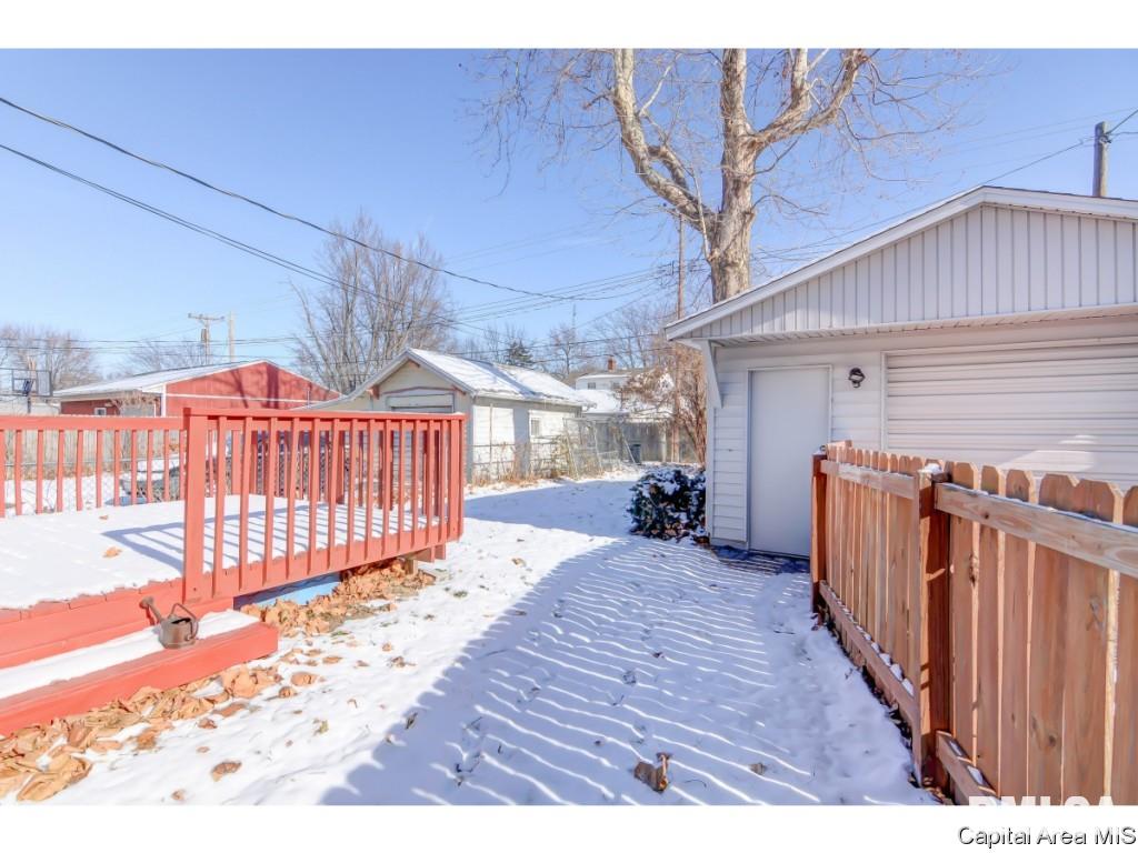 2052 North 5th Street Springfield, IL 62702 - Photo 33 of 36
