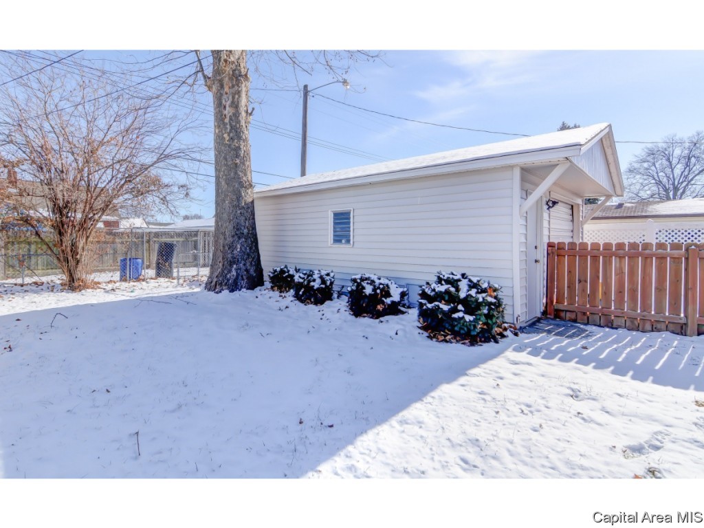 2052 North 5th Street Springfield, IL 62702 - Photo 35 of 36
