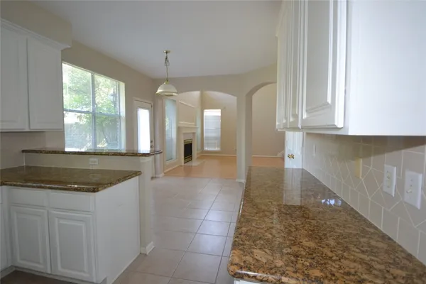 $2,450 | 15406 Amesbury Lane, Sugar Land, TX 77478