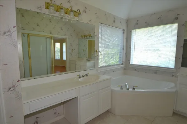 $2,450 | 15406 Amesbury Lane, Sugar Land, TX 77478