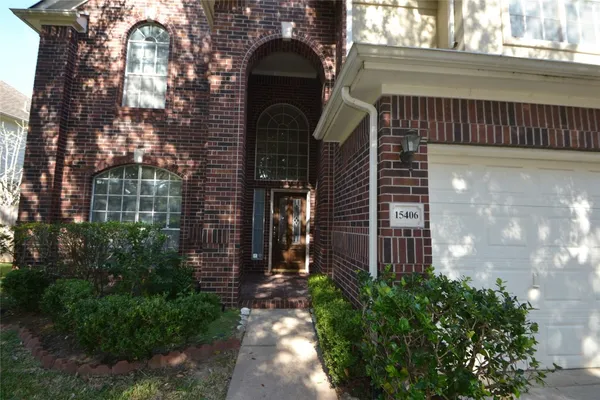 $2,450 | 15406 Amesbury Lane, Sugar Land, TX 77478