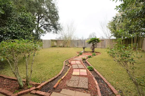 $2,450 | 15406 Amesbury Lane, Sugar Land, TX 77478