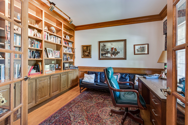 2905 Turnberry Road St. Charles, IL 60174 - Photo 8 of 34