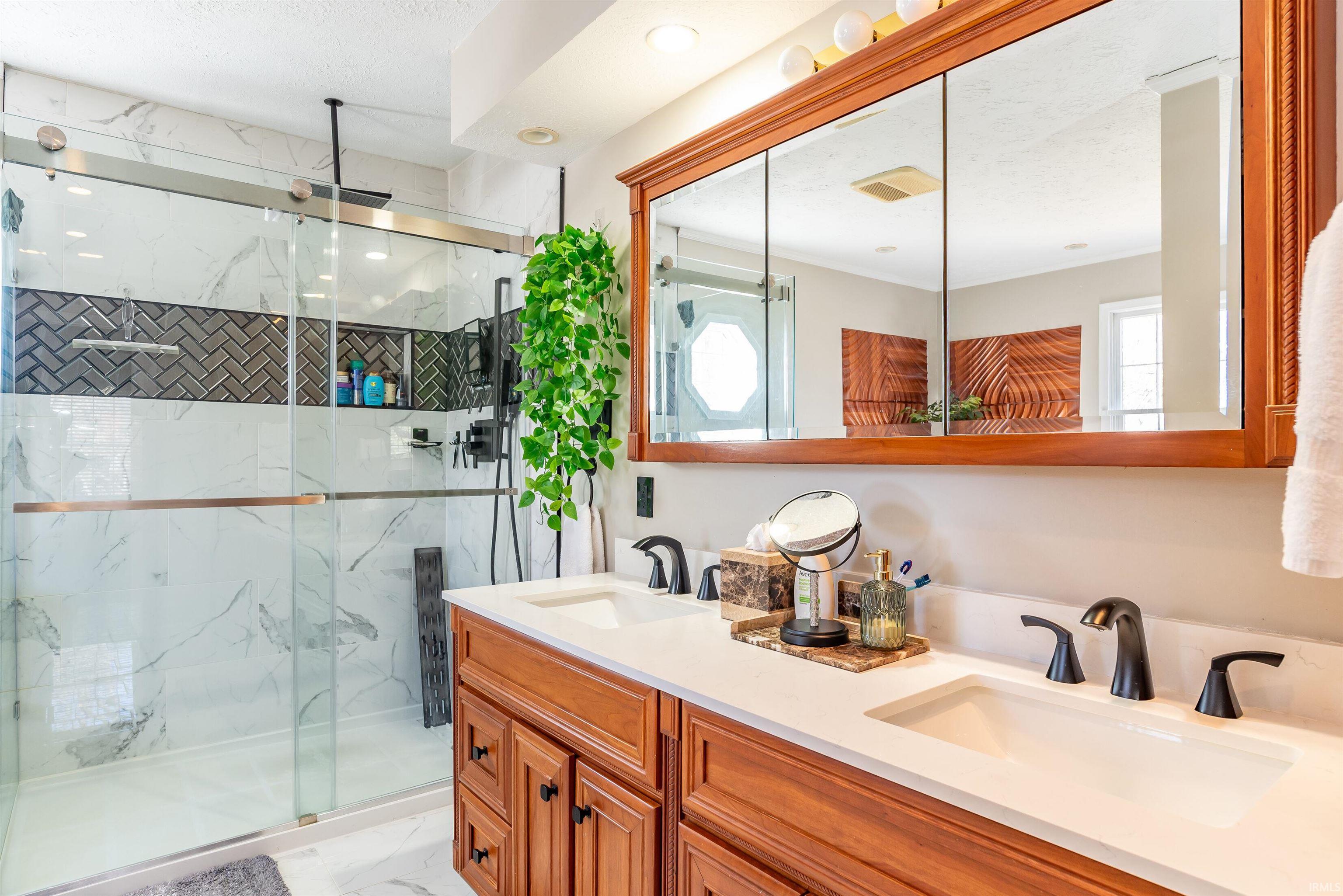 1407 Winfield Road Bloomington, IN 47401 - Photo 12 of 35