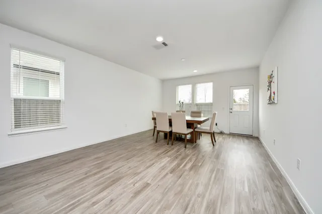 $2,350 | 26128 Brahman Drive, Magnolia, TX 77355