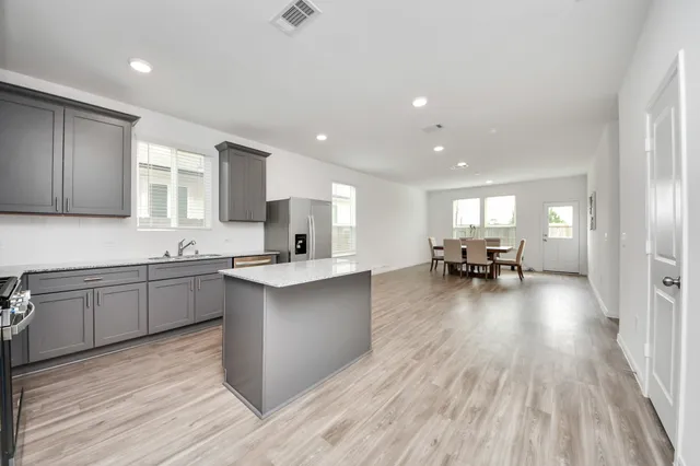 $2,350 | 26128 Brahman Drive, Magnolia, TX 77355