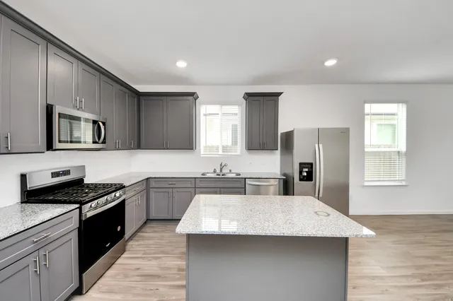 $2,350 | 26128 Brahman Drive, Magnolia, TX 77355