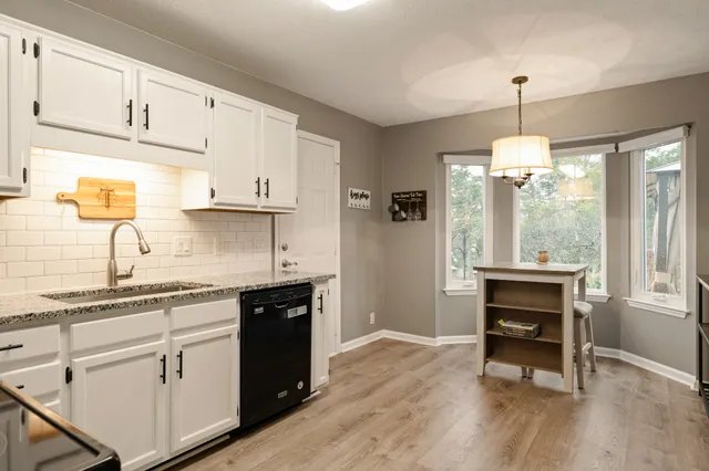 $399,900 | 5233 Catspaw Drive, Antioch, TN 37013