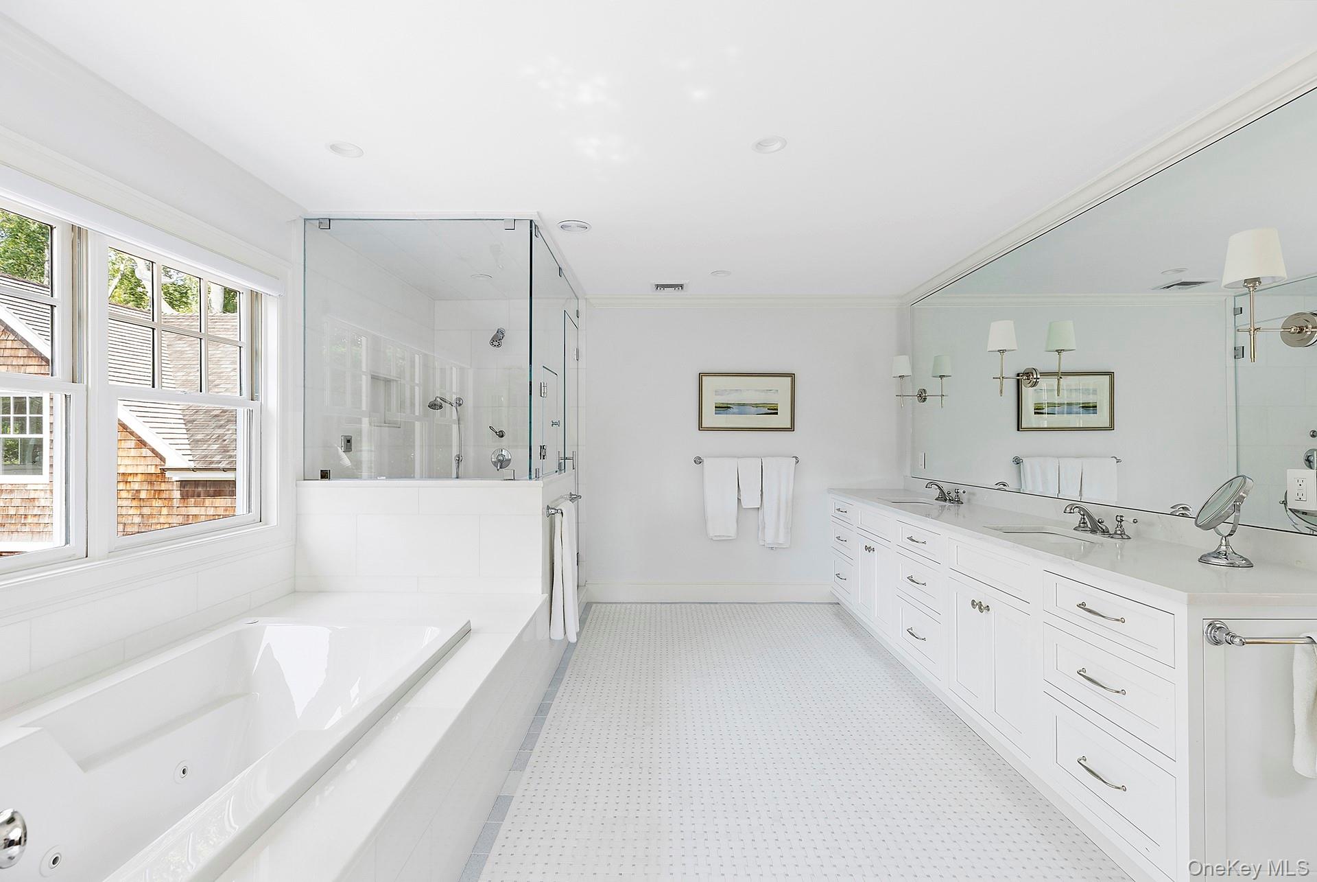 100 Pantigo Road East Hampton, NY 11937 - Photo 13 of 20