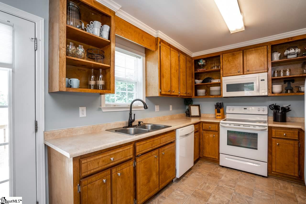 116 4th Street Fountain Inn, SC 29644 - Photo 12 of 26
