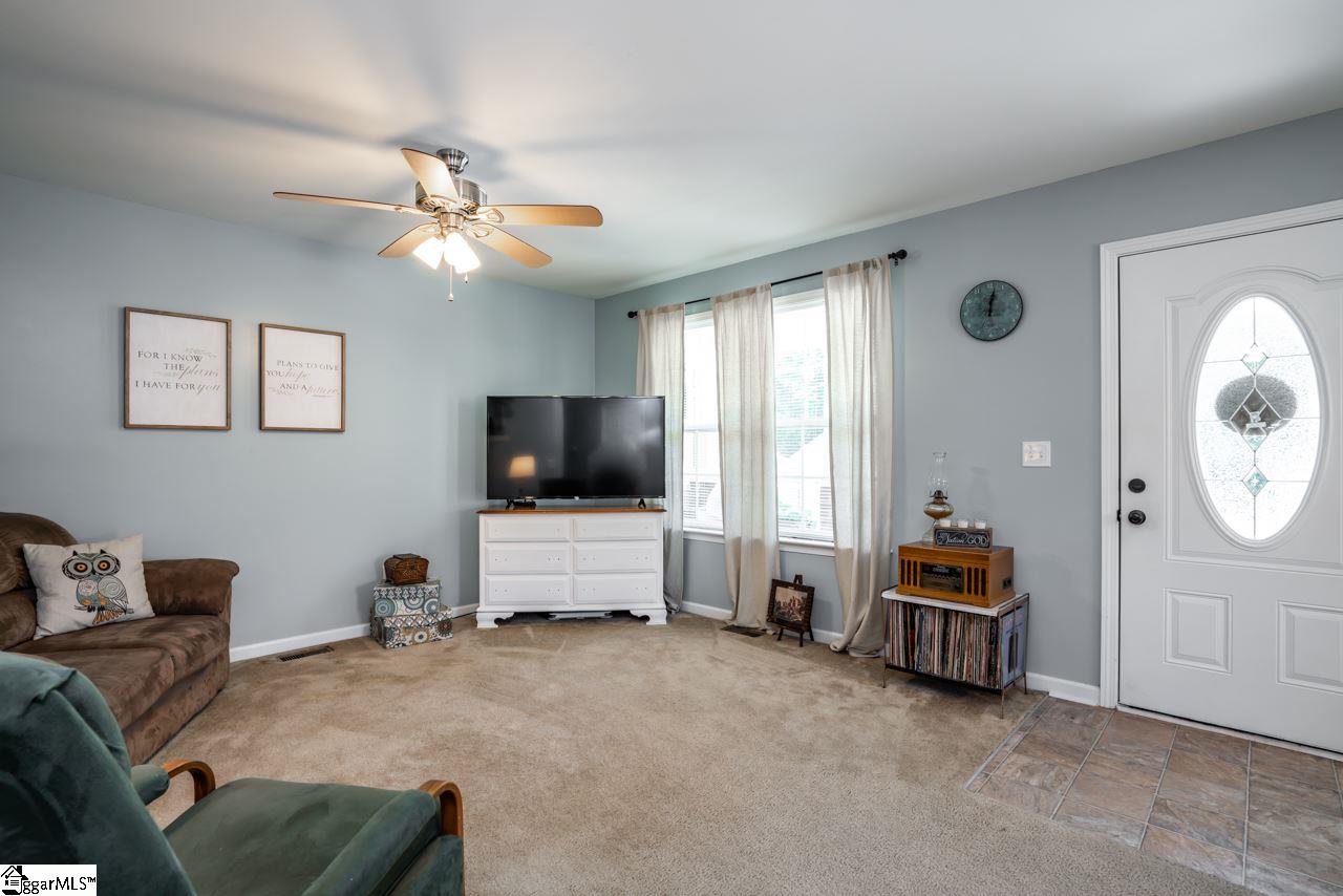 116 4th Street Fountain Inn, SC 29644 - Photo 7 of 26