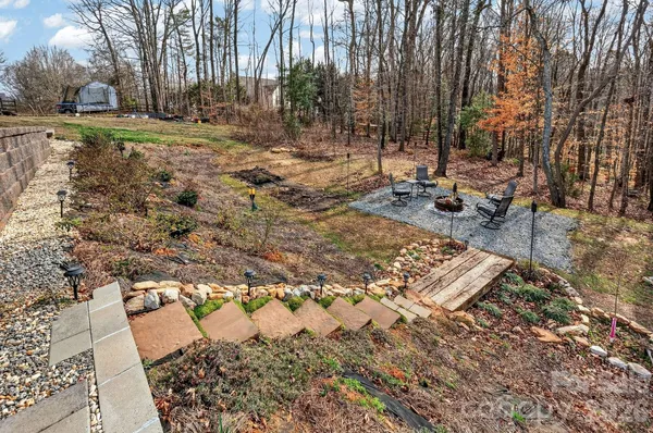 $365,000 | 405 Bennington Drive, Stanley, NC 28164