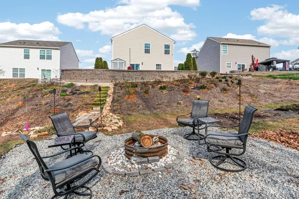 $365,000 | 405 Bennington Drive, Stanley, NC 28164