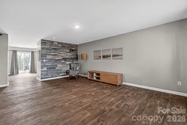 $365,000 | 405 Bennington Drive, Stanley, NC 28164