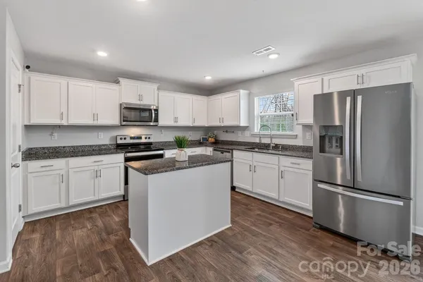 $365,000 | 405 Bennington Drive, Stanley, NC 28164