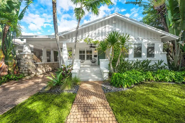 a front view of house with yard