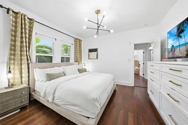 $9,750 | 71 Northeast 46th Street, Miami, FL 33137