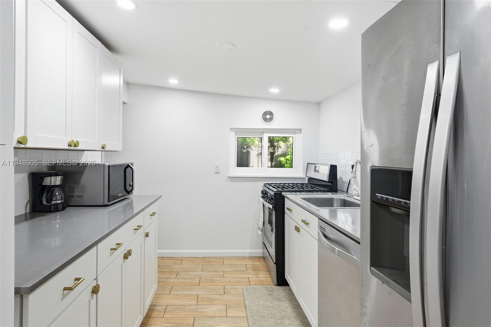 71 Northeast 46th Street Miami, FL 33137 - Photo 33 of 35 Guest House