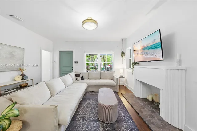 $9,750 | 71 Northeast 46th Street, Miami, FL 33137