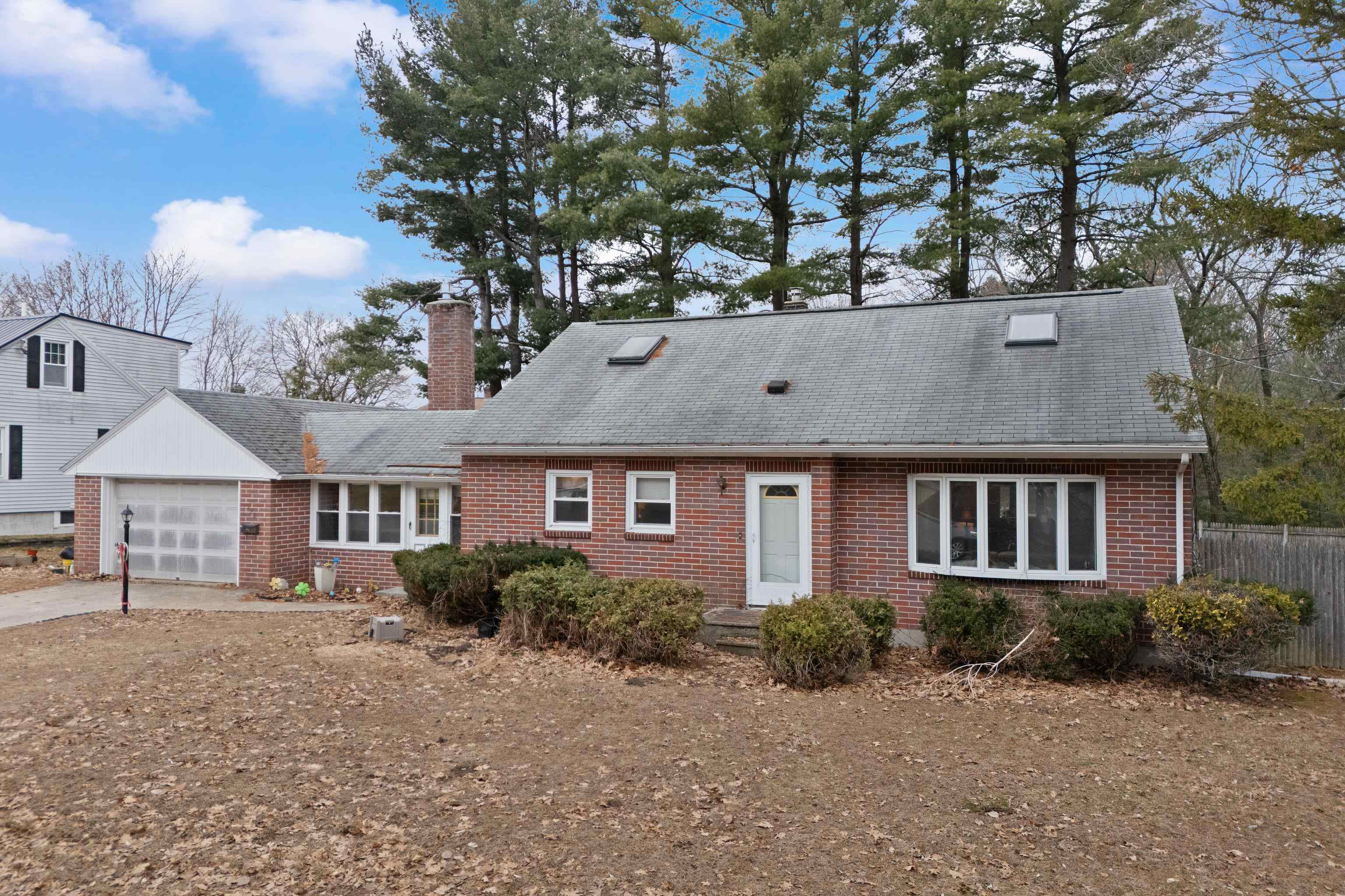 222 Biron Street Manchester, NH 03102 - Photo 1 of 51